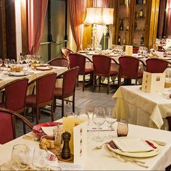hotelgio it ristorante-enoteca-gio-arte-e-vini-perugia 019